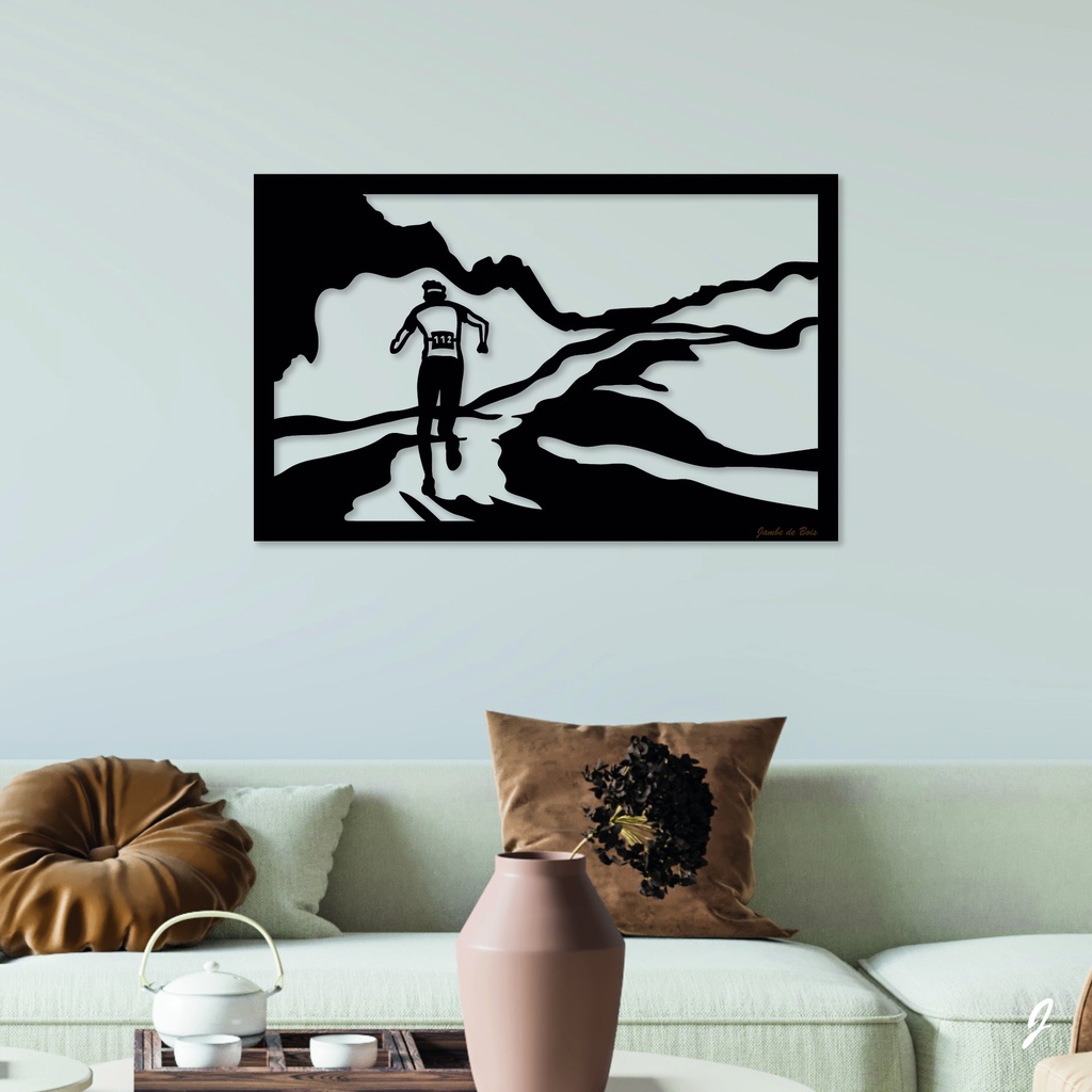 Tableau en bois décoratif découpé, évidé, Le Trail Runner