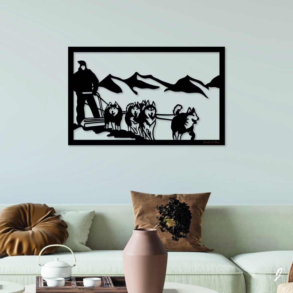 Tableau en bois décoratif découpé, évidé, Les Chiens de Traineaux
