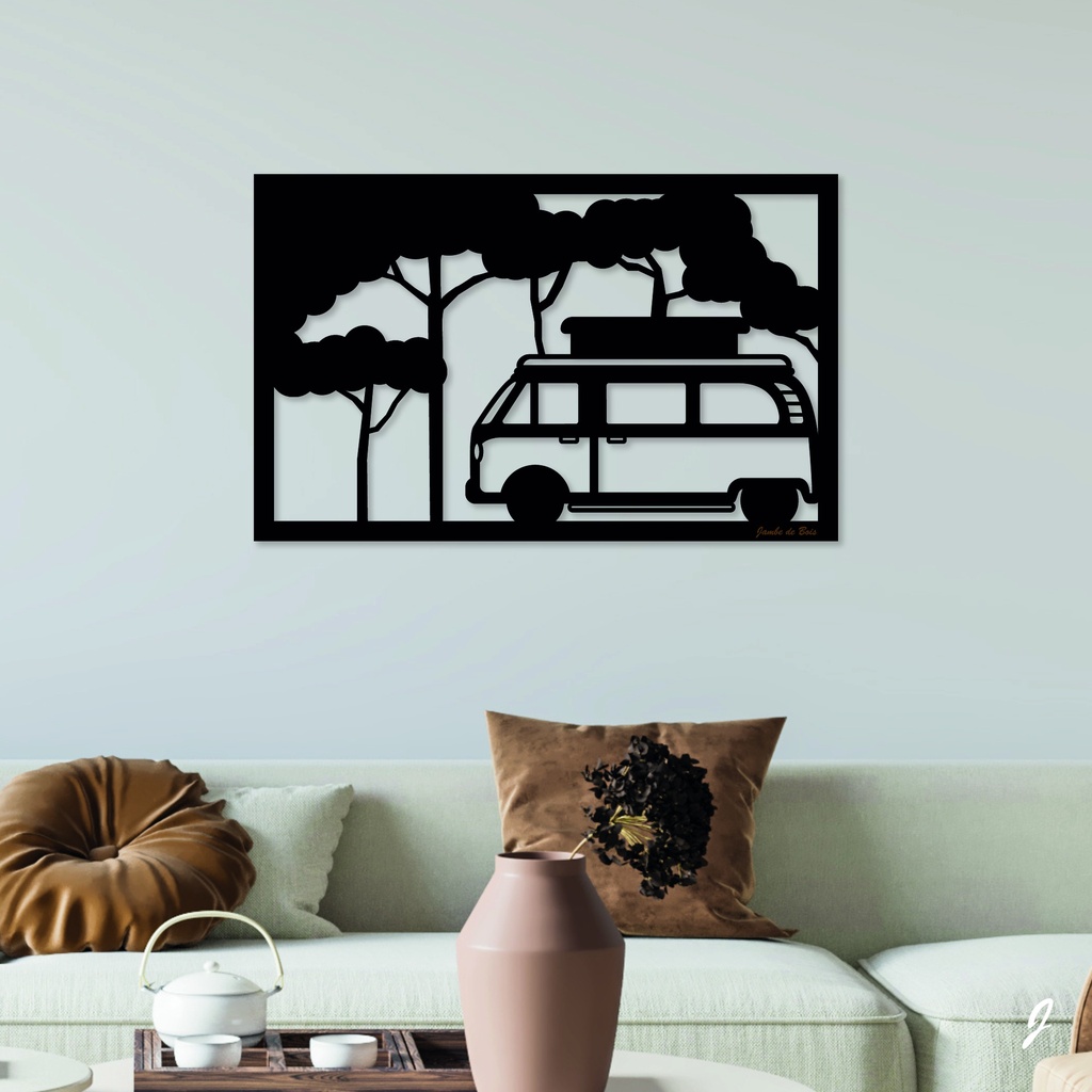 Tableau en bois décoratif découpé, évidé, Van Sous la Pinède