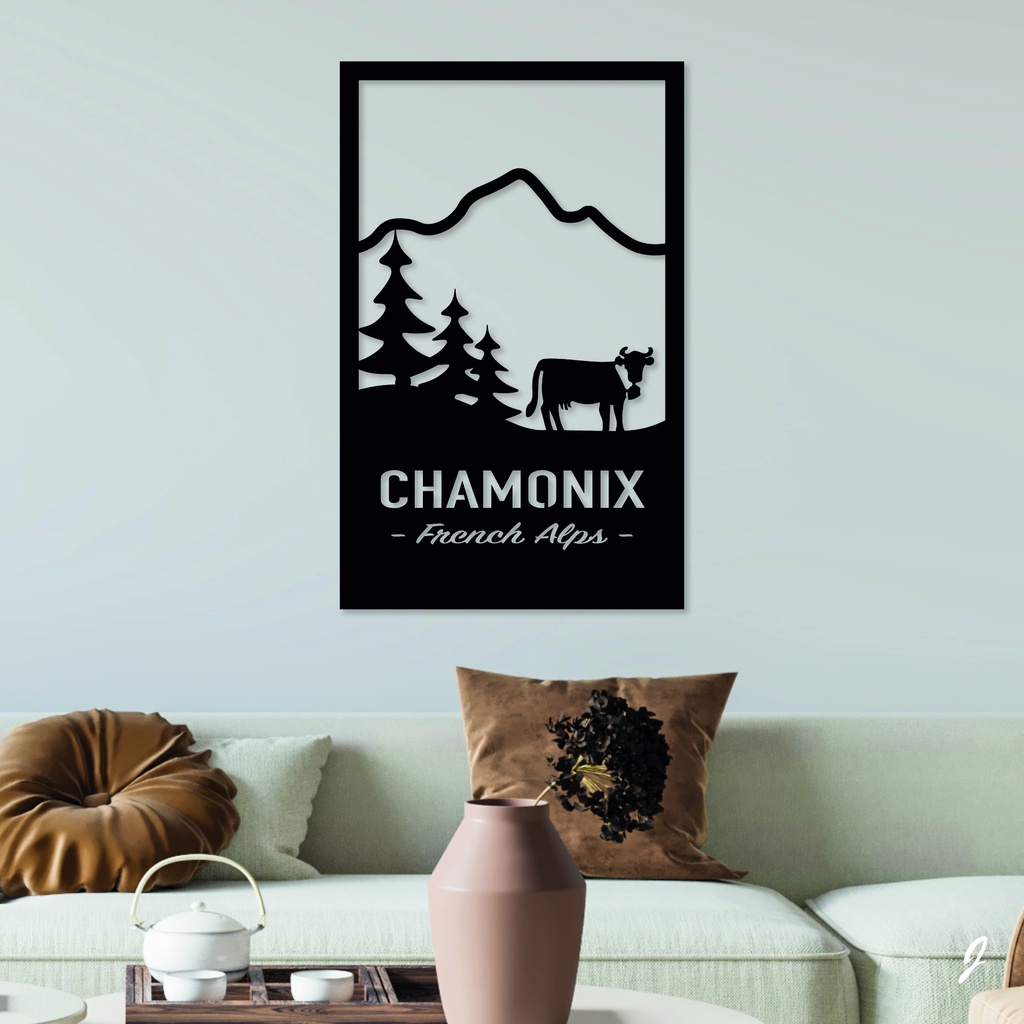 Tableau en bois décoratif découpé, évidé, La vache en alpage